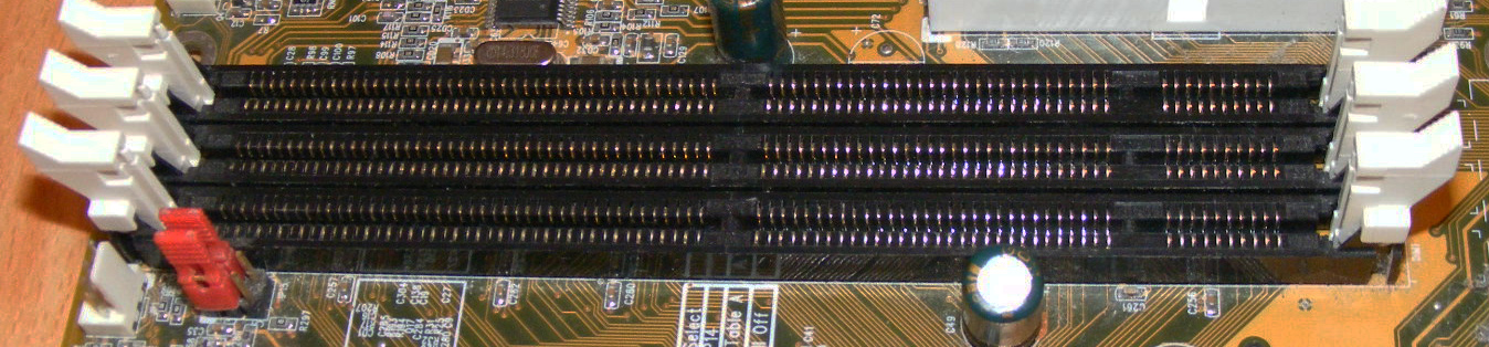 3SDRAM-DIMMs.jpg