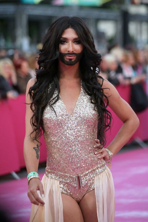 Conchita-Wurst-550x825.jpg